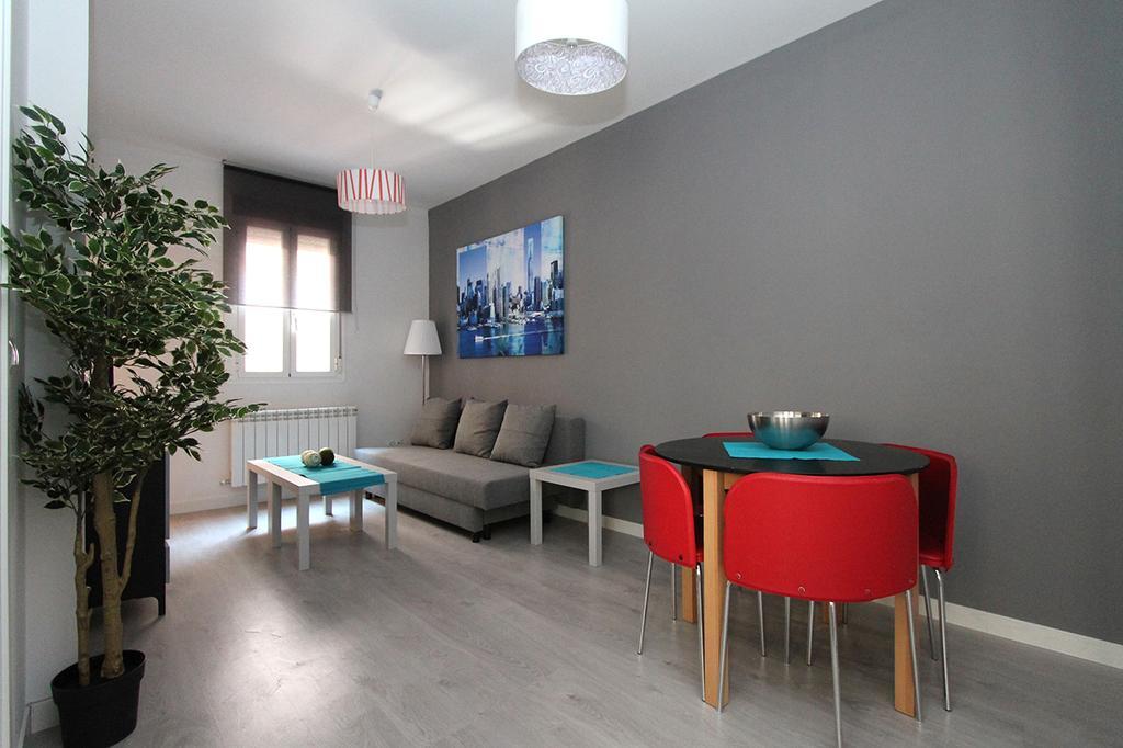 Apartamentos Dali Madryt Pokój zdjęcie